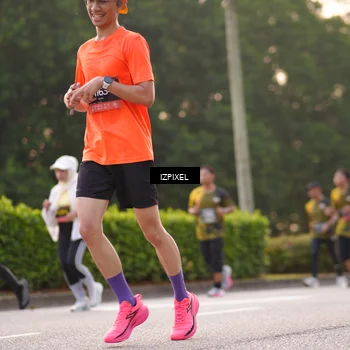 Runner Photo 6395235