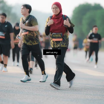 Runner Photo 6395256