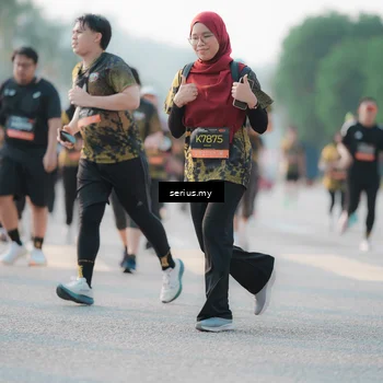 Runner Photo 6395260