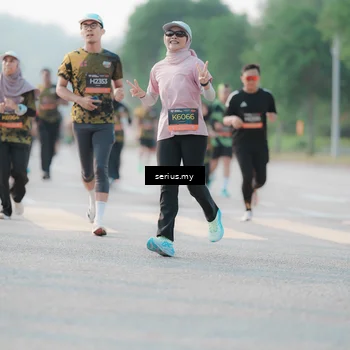 Runner Photo 6395273