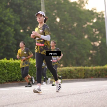 Runner Photo 6395312