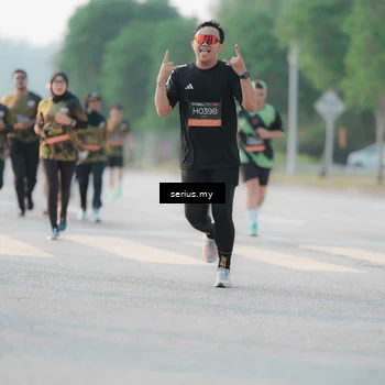 Runner Photo 6395313