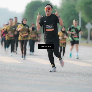 Runner Photo 6395320