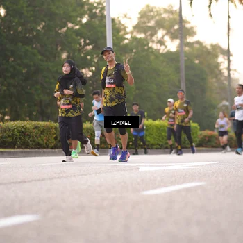 Runner Photo 6395352