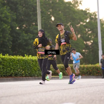 Runner Photo 6395388