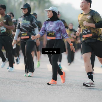 Runner Photo 6395430