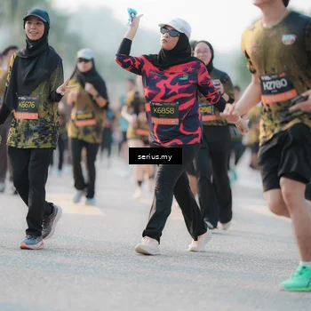 Runner Photo 6395452