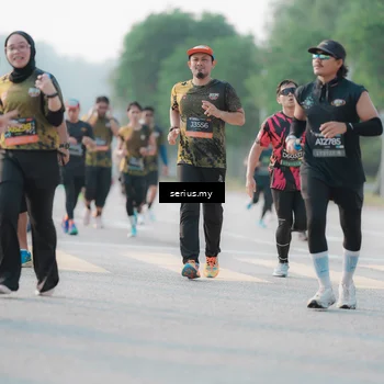 Runner Photo 6395456