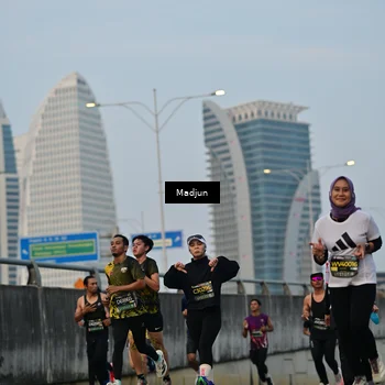 Runner Photo 6395469
