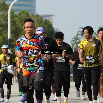 Runner Photo 6395470