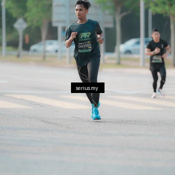 Runner Photo 6395491