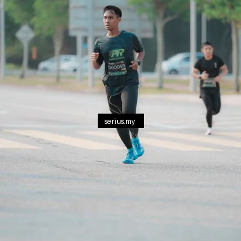 Runner Photo 6395492