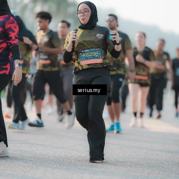 Runner Photo 6395495