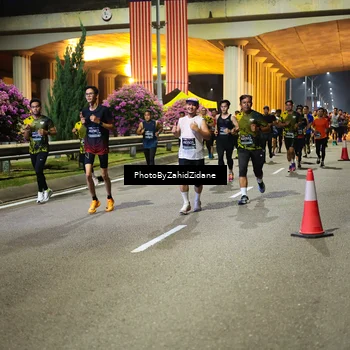 Runner Photo 6395517