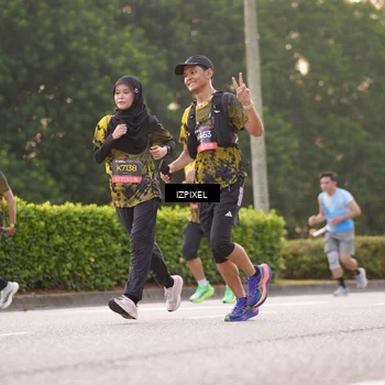 Runner Photo 6395524