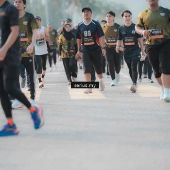 Runner Photo 6395548