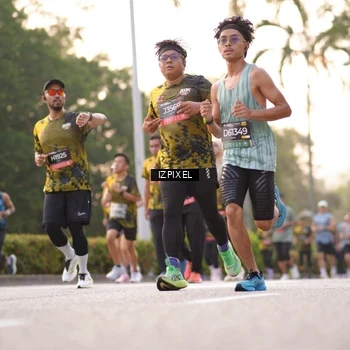 Runner Photo 6395571