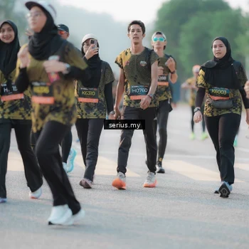 Runner Photo 6395589