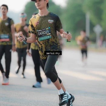 Runner Photo 6395593
