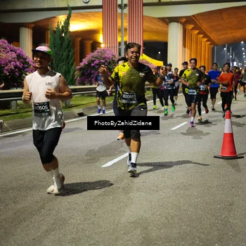 Runner Photo 6395643