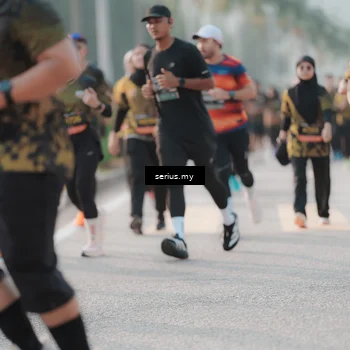 Runner Photo 6395647
