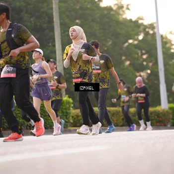 Runner Photo 6395657