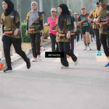 Runner Photo 6395663