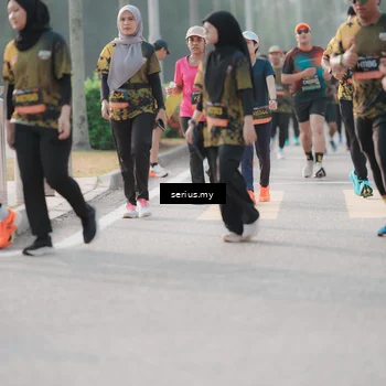 Runner Photo 6395667