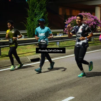 Runner Photo 6395675