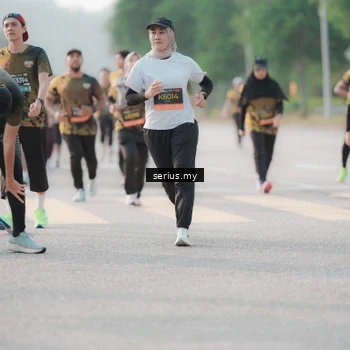 Runner Photo 6395686