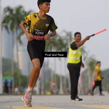 Runner Photo 6395693
