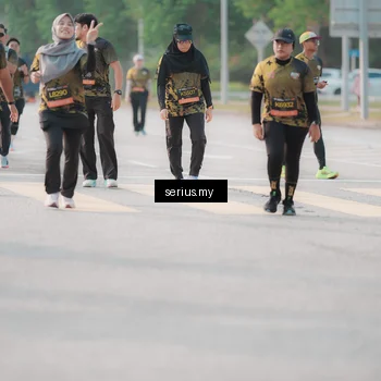 Runner Photo 6395700