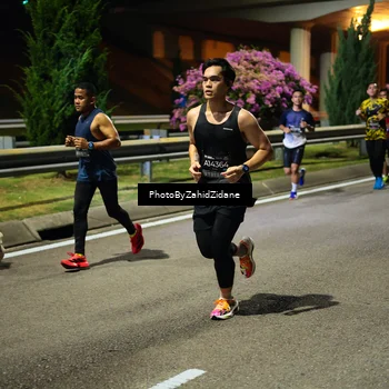 Runner Photo 6395708