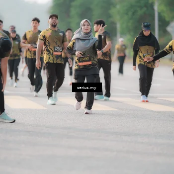 Runner Photo 6395710