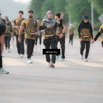 Runner Photo 6395712