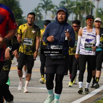 Runner Photo 6395723