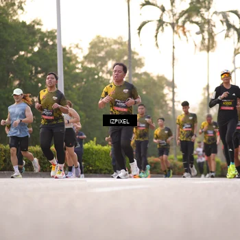 Runner Photo 6395730