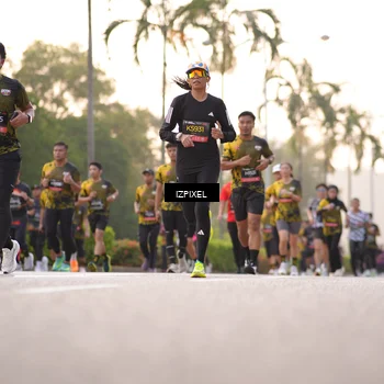 Runner Photo 6395734
