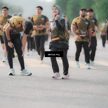 Runner Photo 6395742