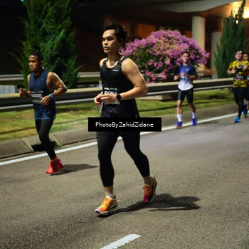 Runner Photo 6395748