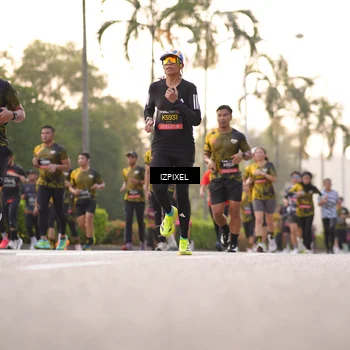 Runner Photo 6395756