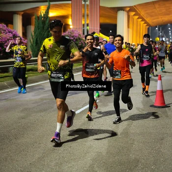 Runner Photo 6395763