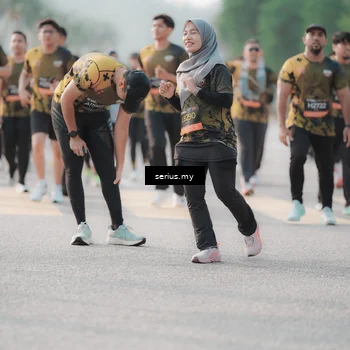 Runner Photo 6395864