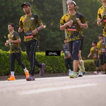 Runner Photo 6395873