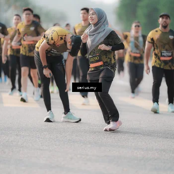Runner Photo 6395880