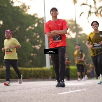 Runner Photo 6395924