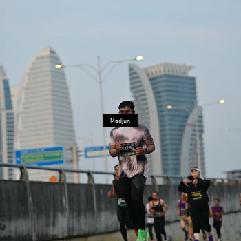 Runner Photo 6395933