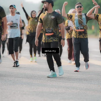 Runner Photo 6395937