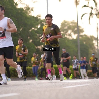 Runner Photo 6396018