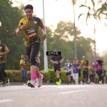 Runner Photo 6396031